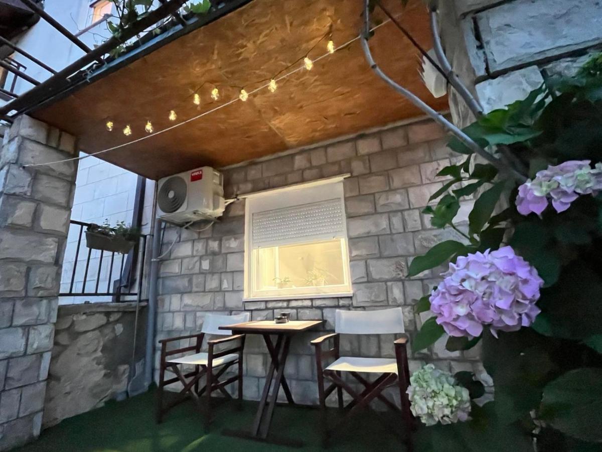Lapad Sunshine Apartment ドゥブロブニク エクステリア 写真
